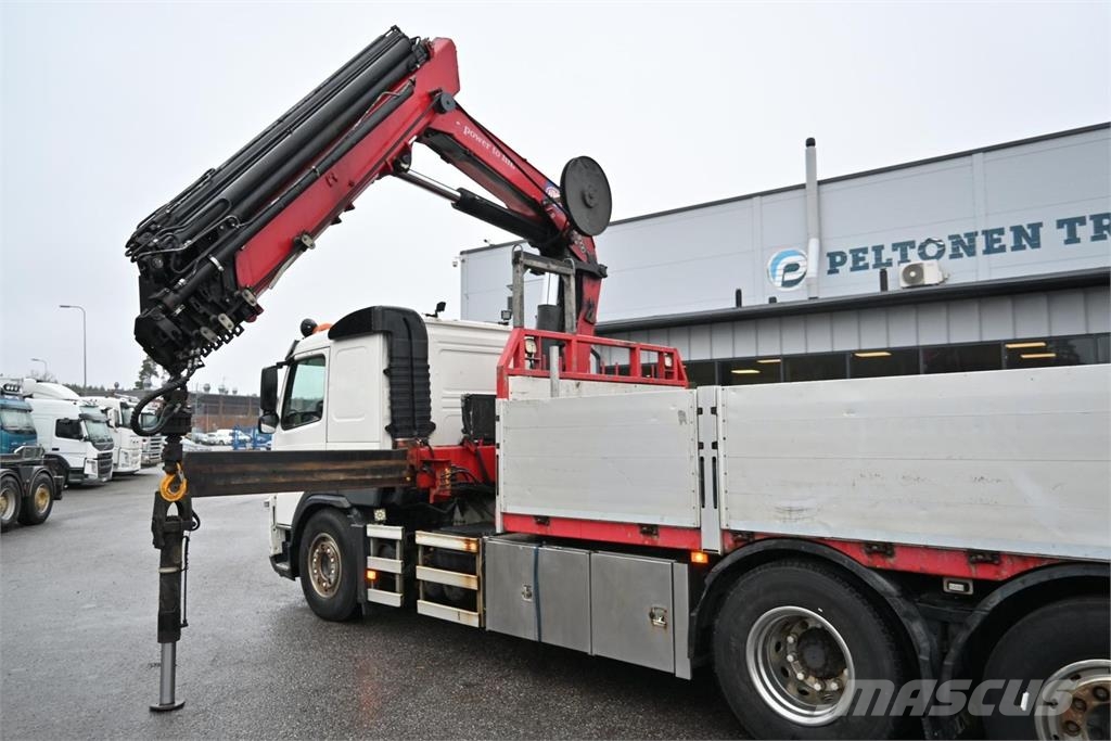 Volvo FM460 6x2 HMF3000K7 شاحنات الرافعات