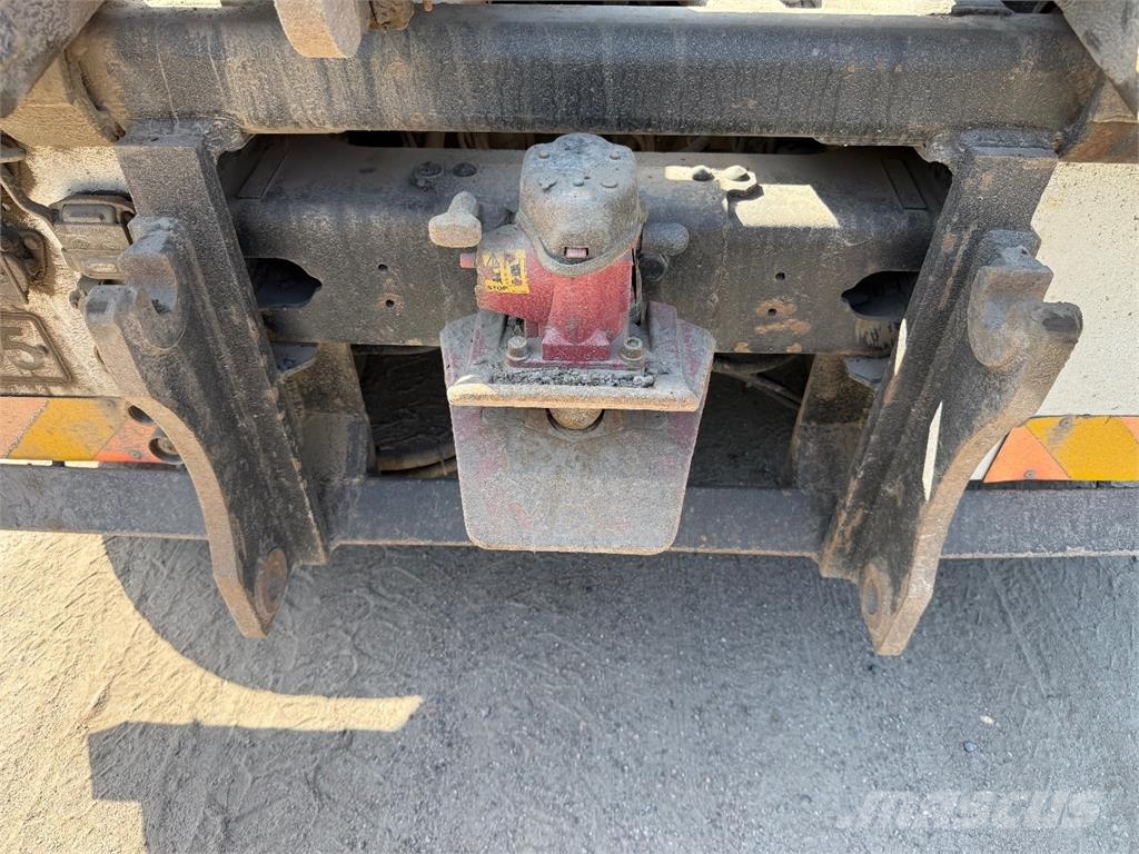 Volvo FM480 8x4 شاحنات الرافعات الخطافية