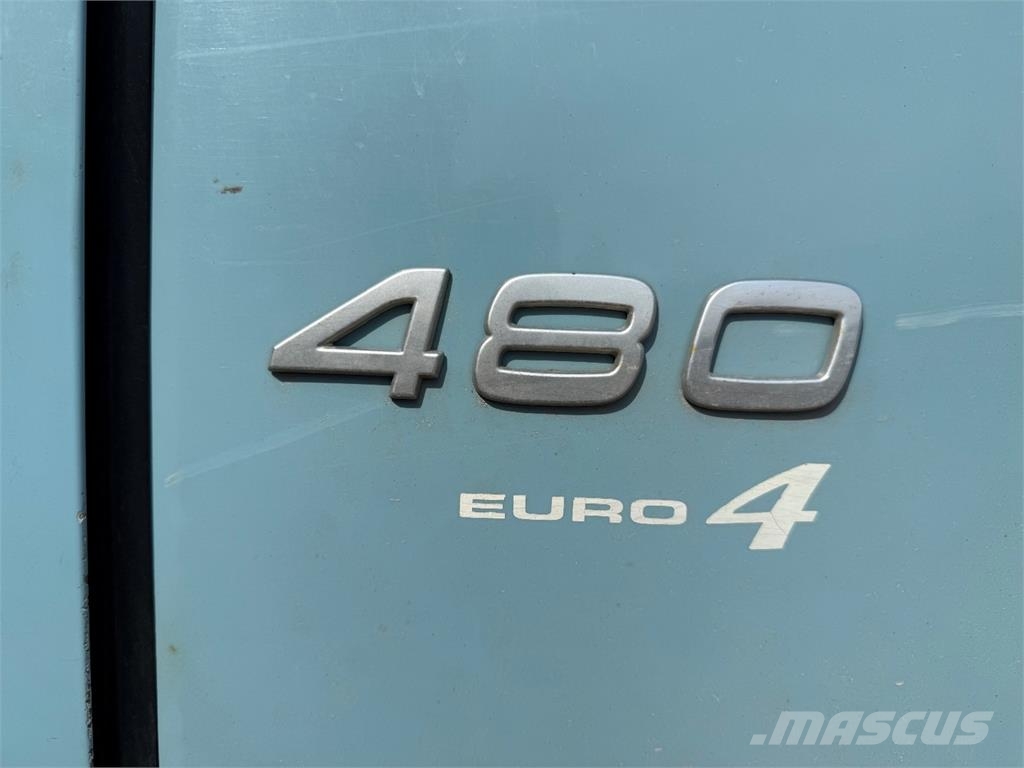 Volvo FM480 8x4 شاحنات الرافعات الخطافية