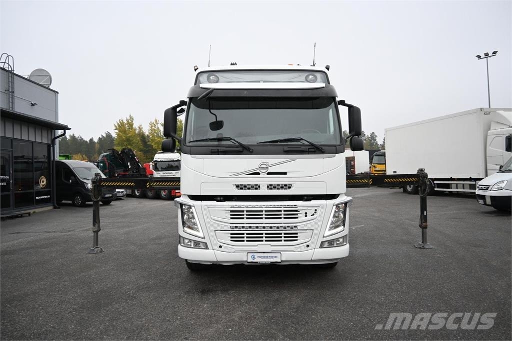 Volvo FM500 8x4*4 Tridem 起重车