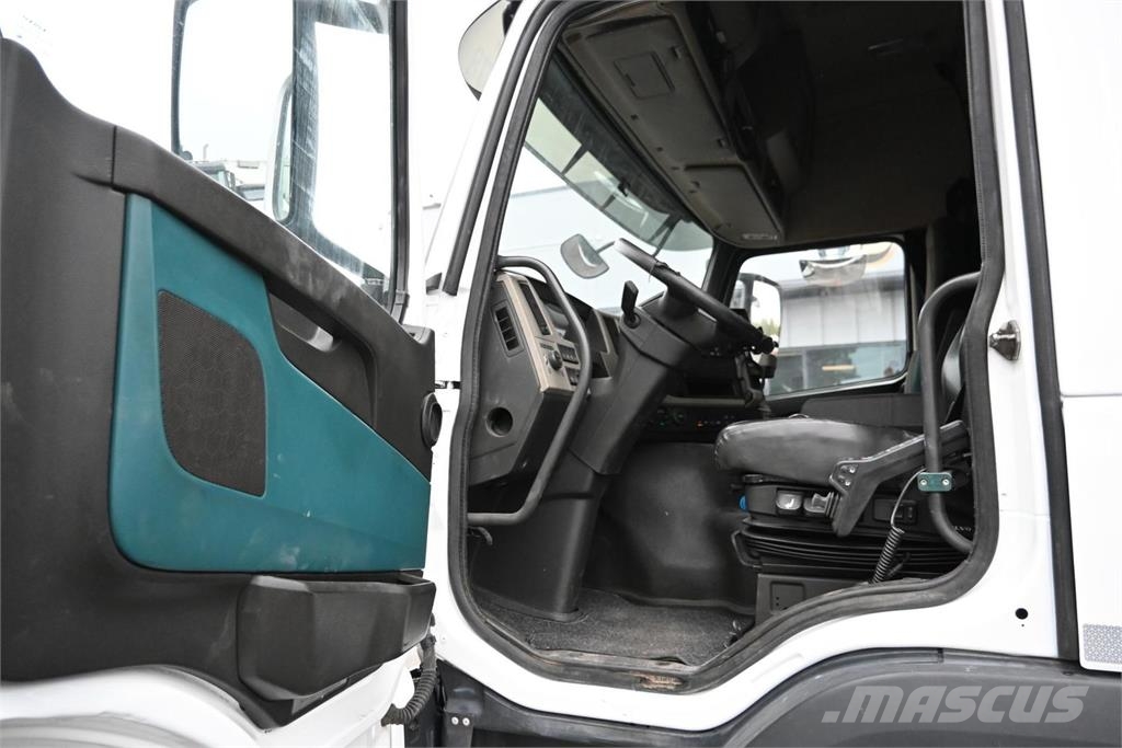 Volvo FM500 8x4*4 Tridem 起重车