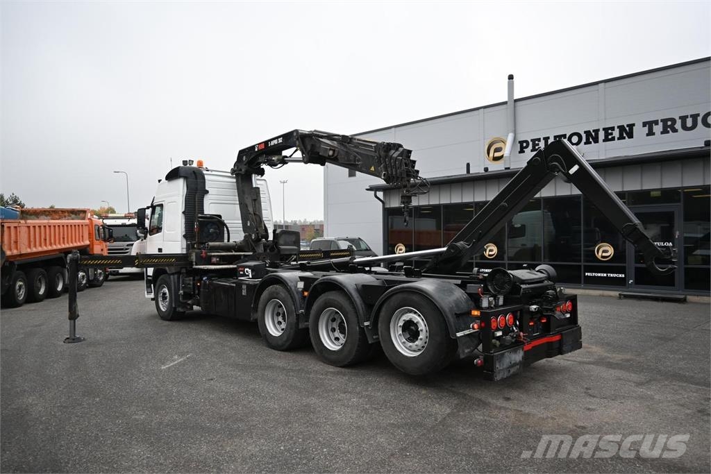 Volvo FM500 8x4*4 Tridem 起重车