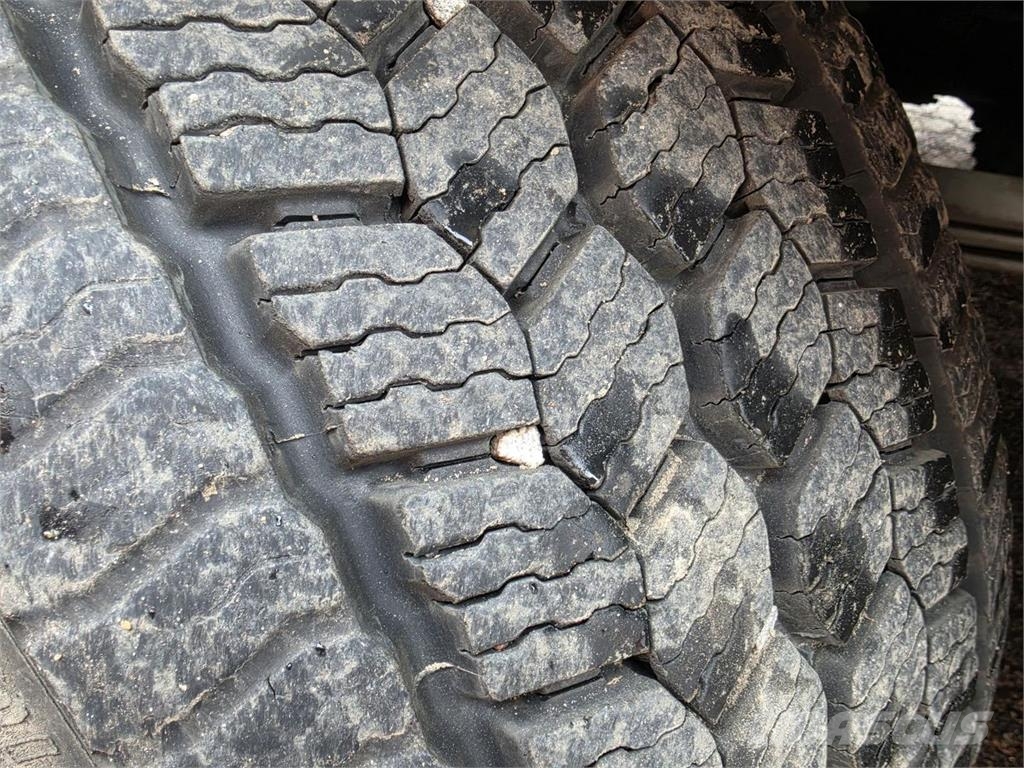 Volvo FMX 450 6X2 imupesuauto Otros camiones