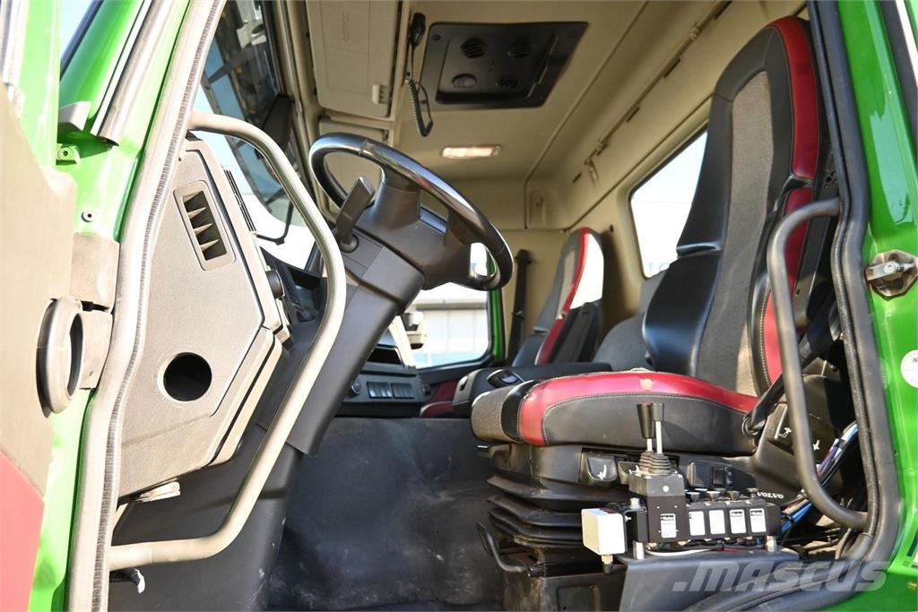 Volvo FMX500 8x4*4 Tridem شاحنات الرافعات الخطافية
