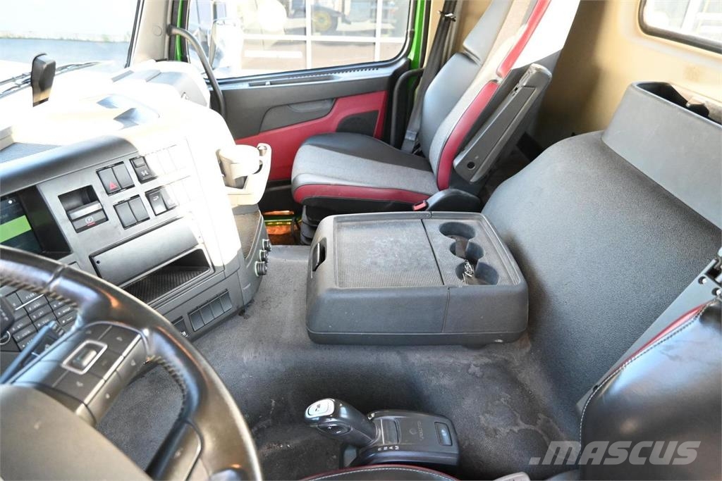 Volvo FMX500 8x4*4 Tridem شاحنات الرافعات الخطافية