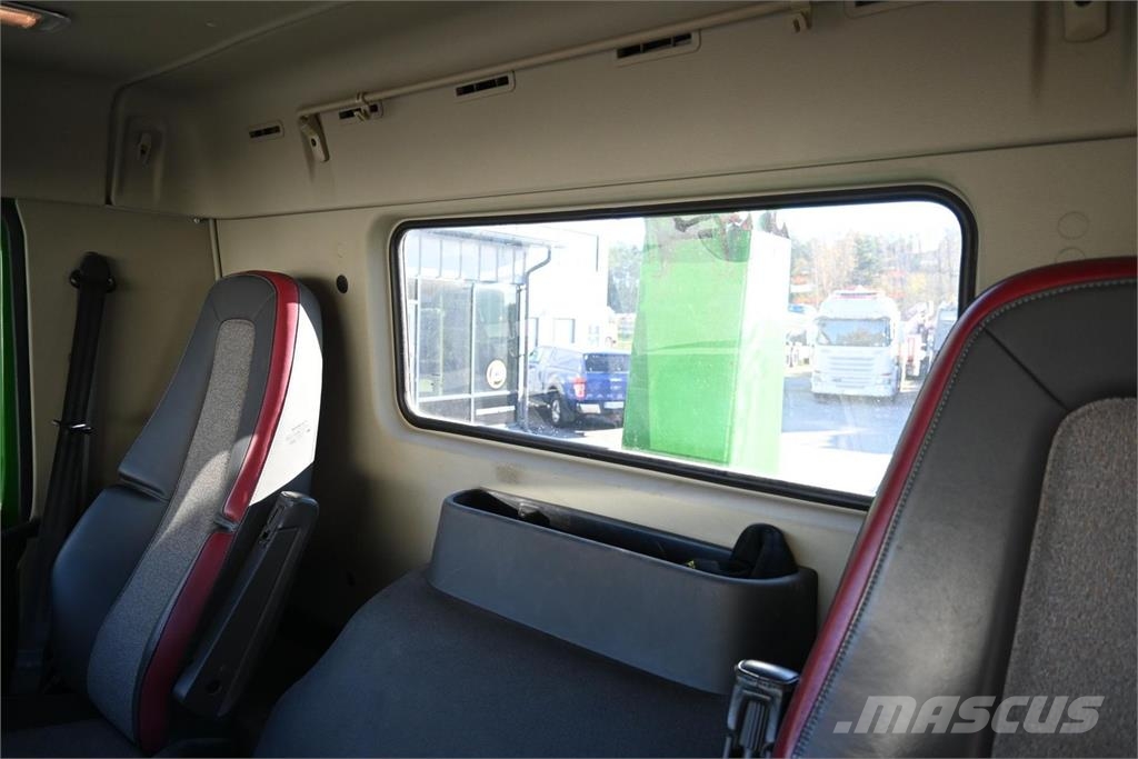 Volvo FMX500 8x4*4 Tridem شاحنات الرافعات الخطافية