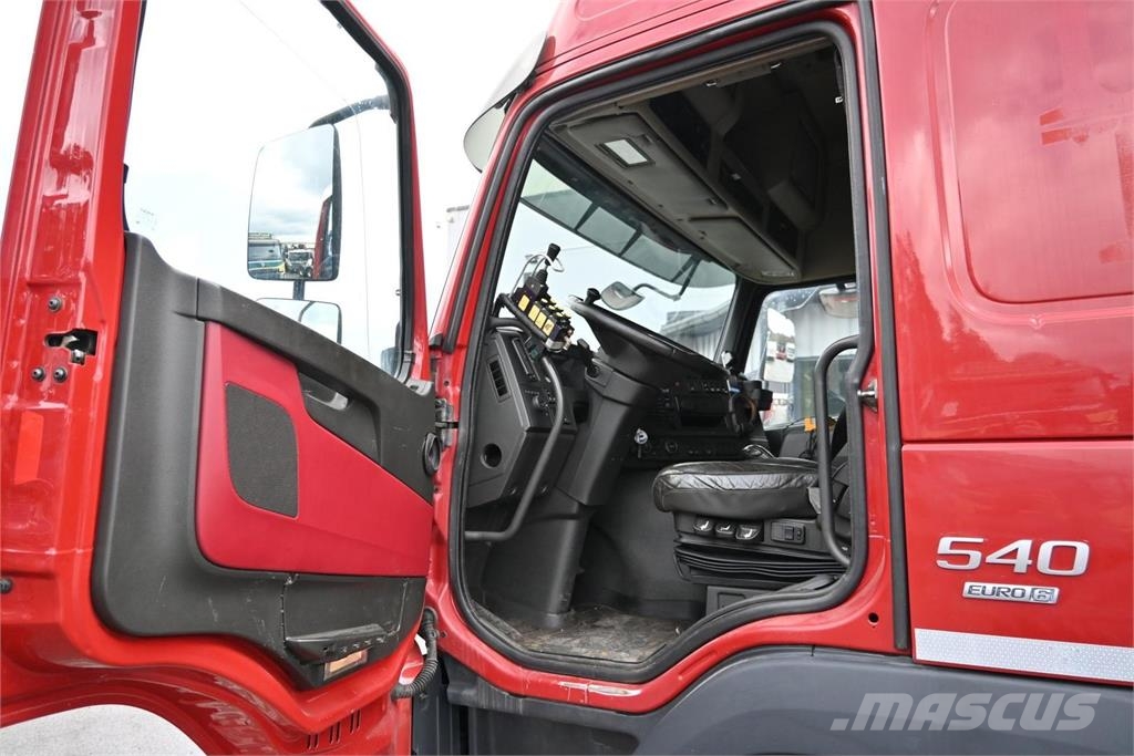 Volvo FMX540 8x2 Euro 6 Koukkulava kuorma-autot