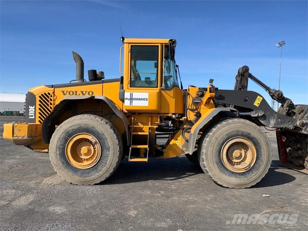 Volvo L 110 E Kolesni nakladalci