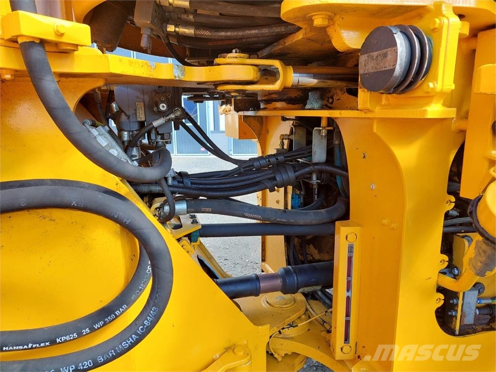 Volvo L 110 F لوادر بعجل