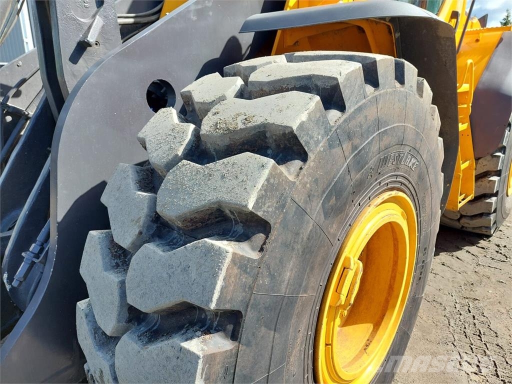 Volvo L 110 F لوادر بعجل