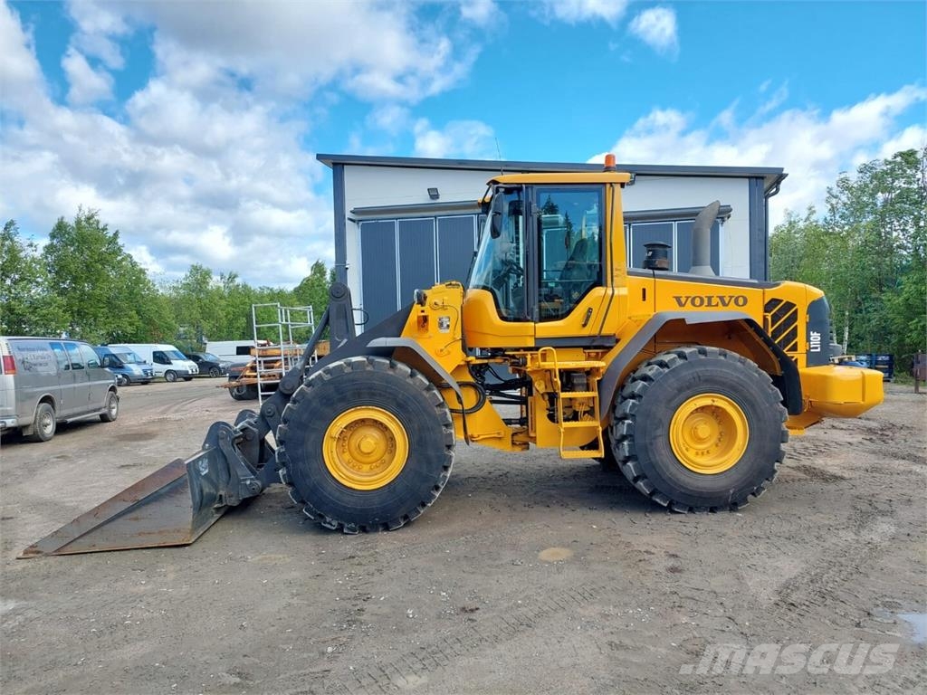 Volvo L 110 F لوادر بعجل