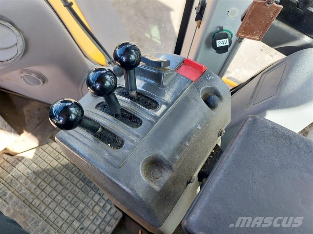 Volvo L 110 F لوادر بعجل