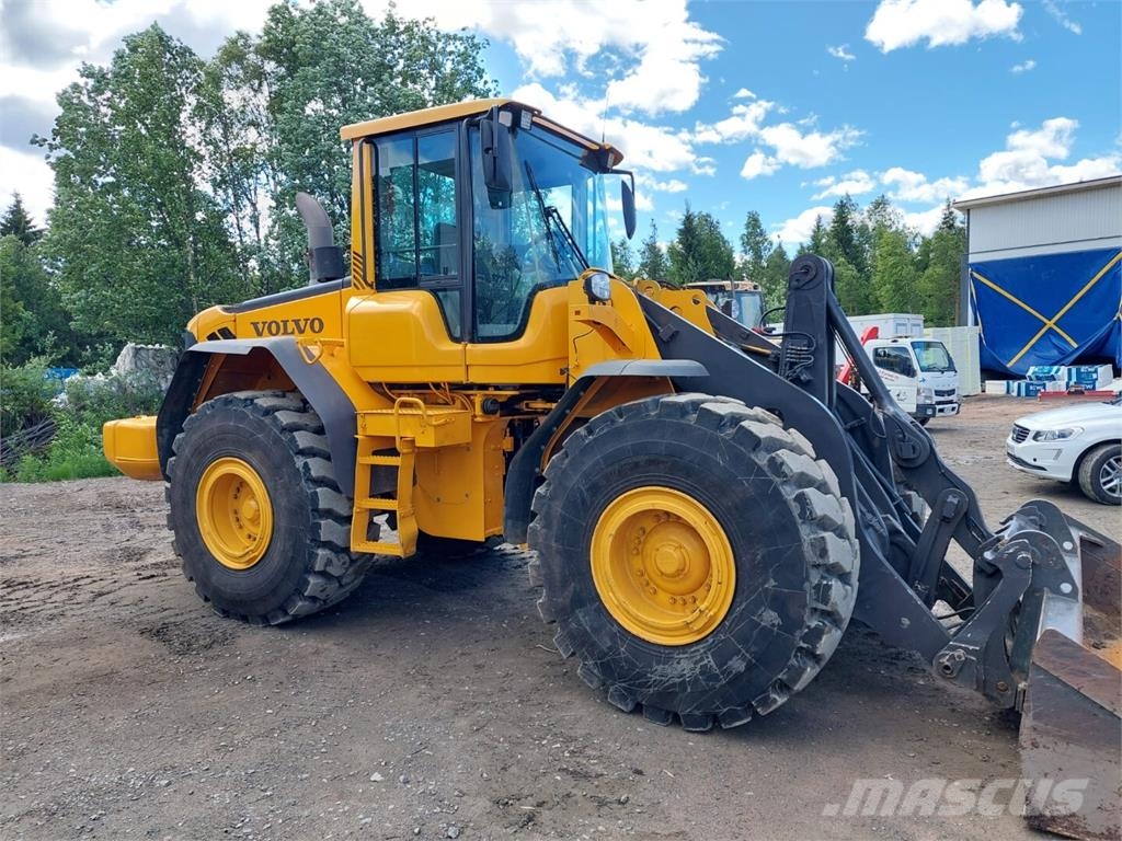 Volvo L 110 F لوادر بعجل
