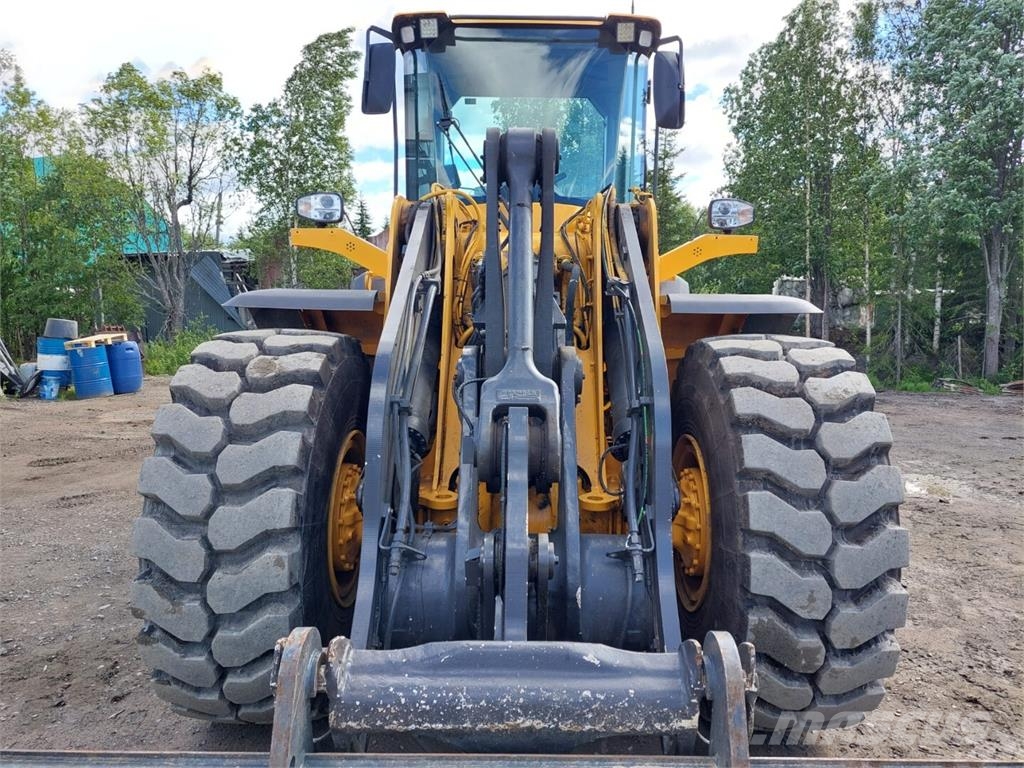 Volvo L 110 F لوادر بعجل