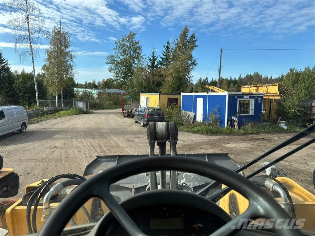 Volvo L 120 E Wheel loaders