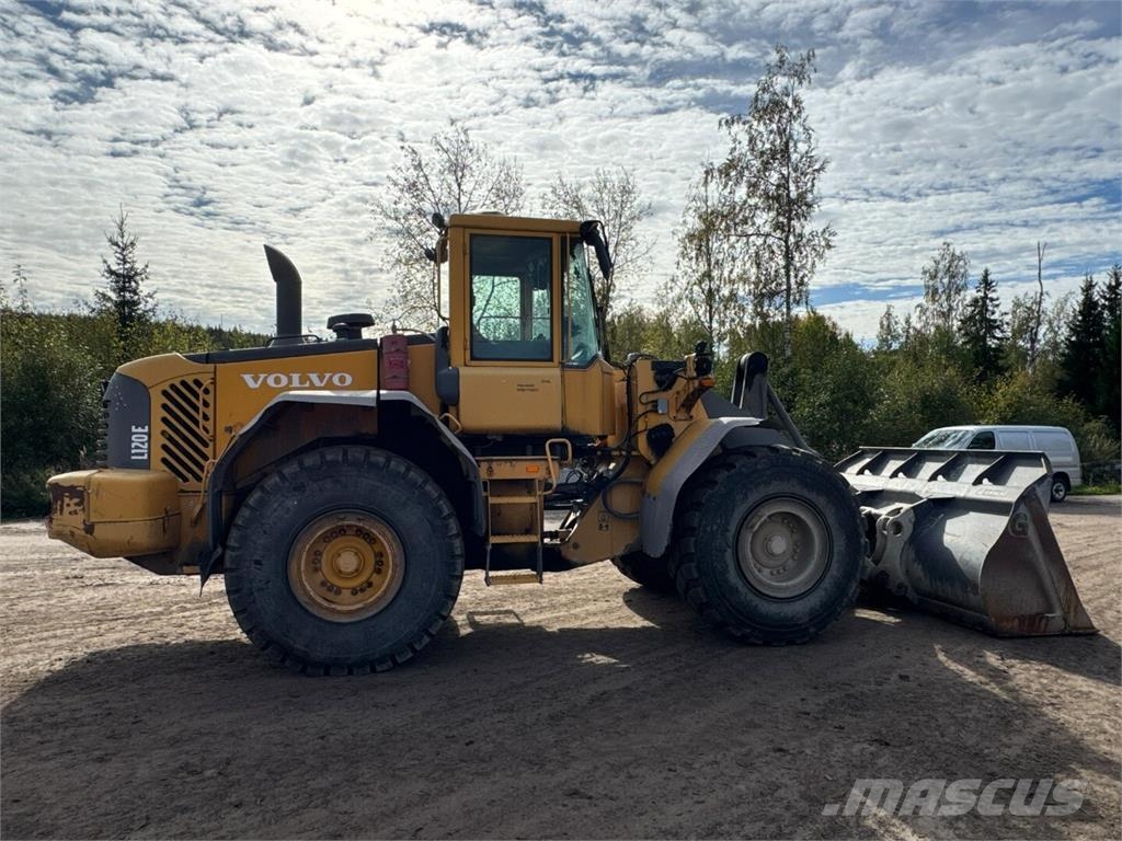 Volvo L 120 E Wheel loaders