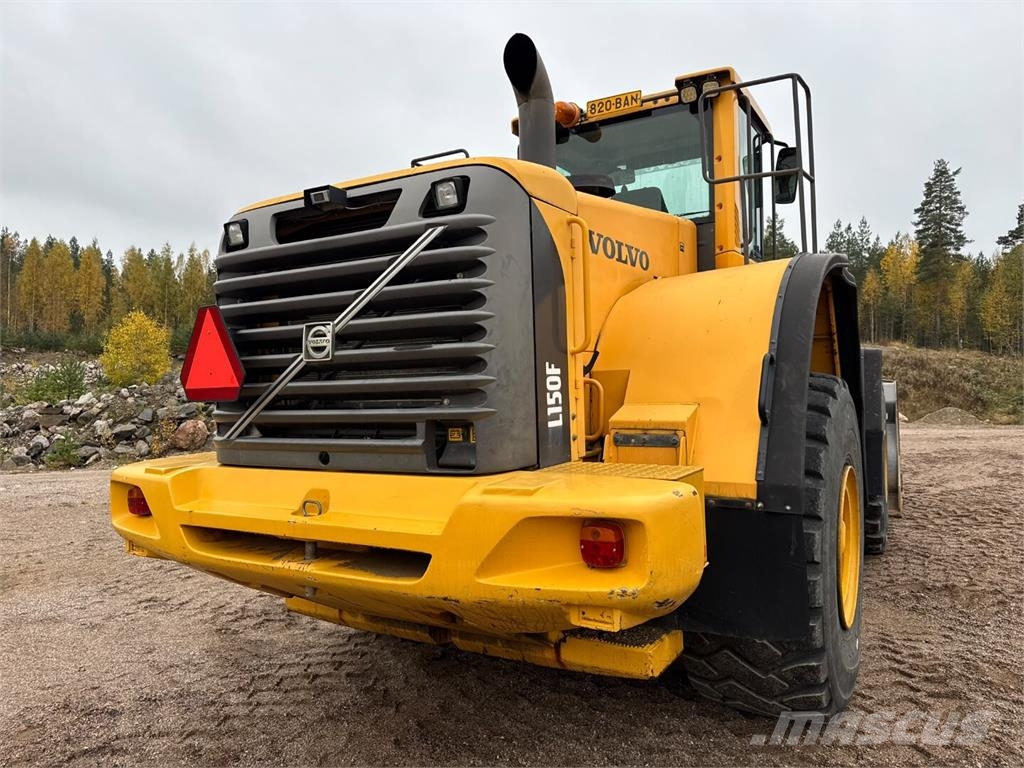 Volvo L 150 F Pyöräkuormaajat