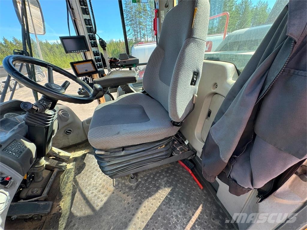 Volvo L 150 H لوادر بعجل