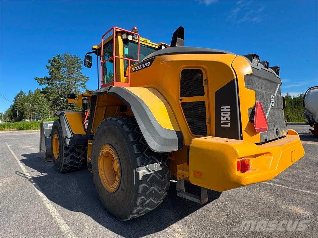 Volvo L 150 H لوادر بعجل