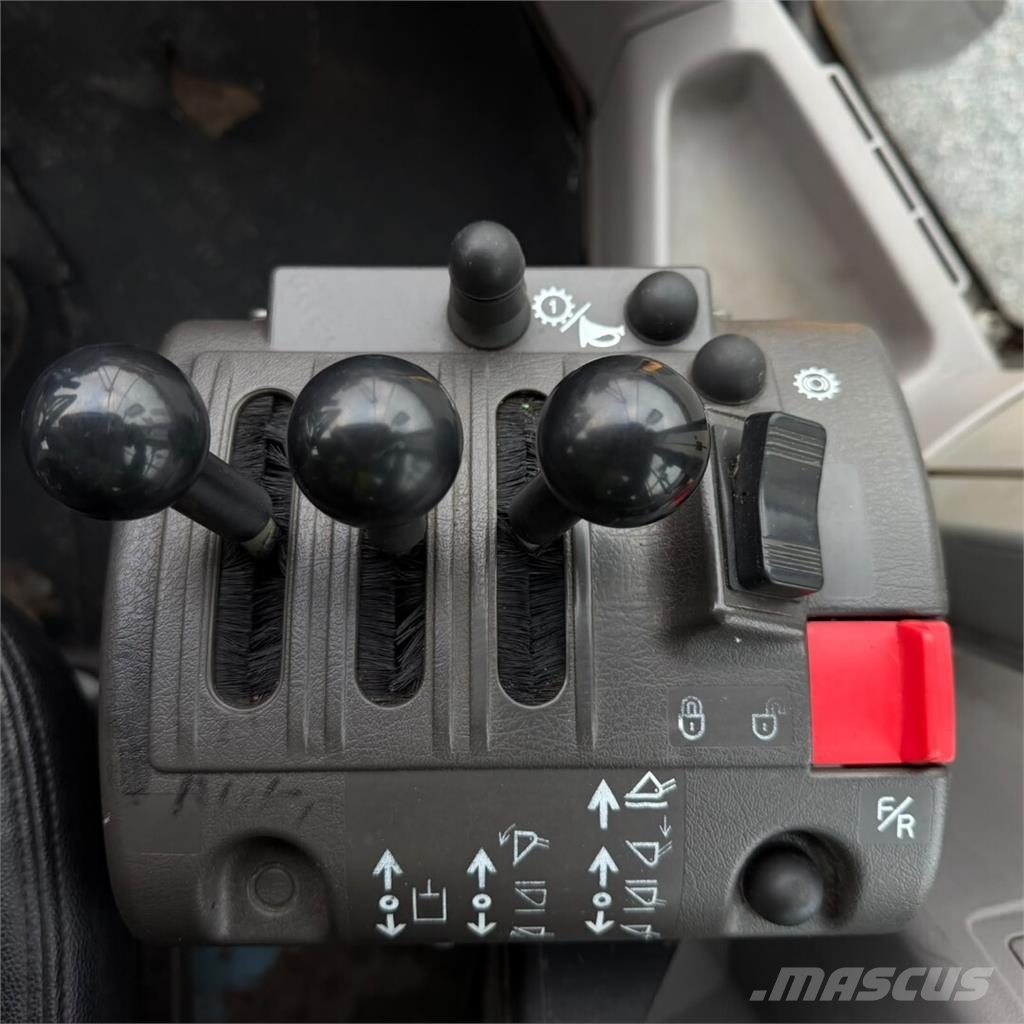 Volvo L110F Chargeuse sur pneus