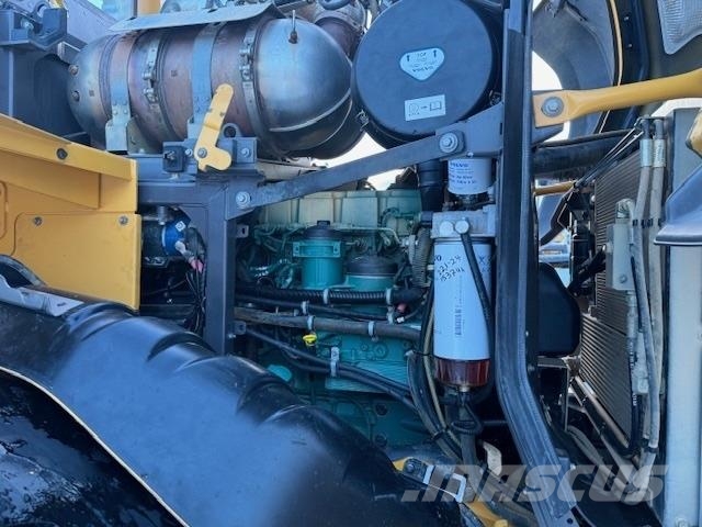 Volvo L110H 轮式装载机