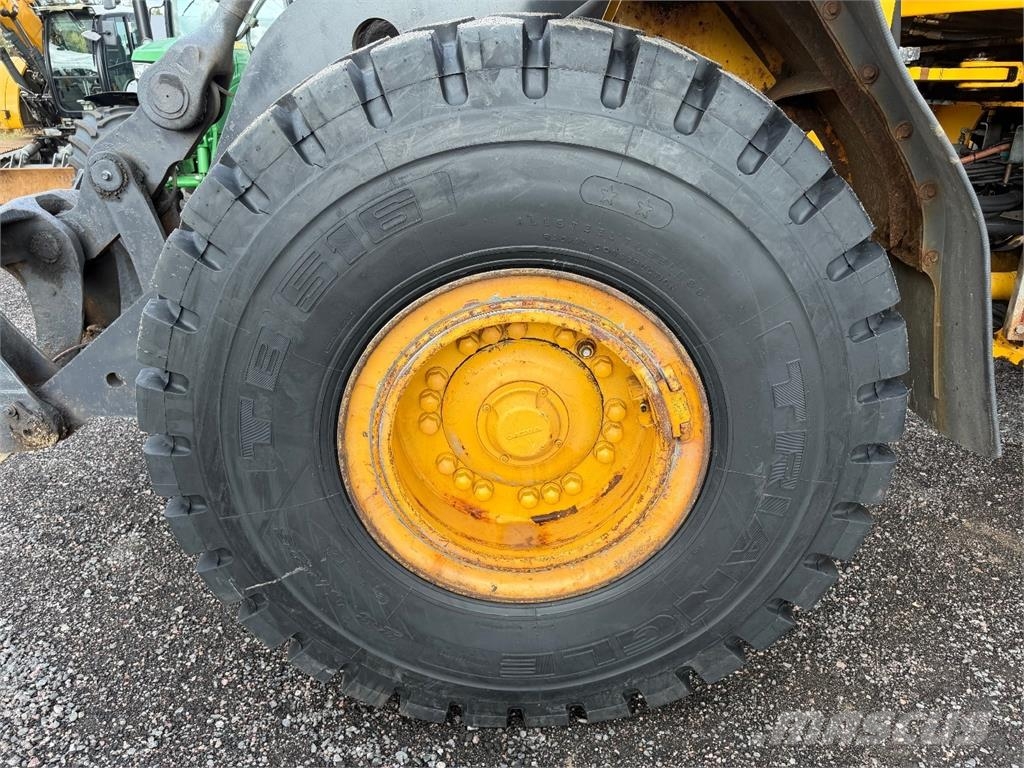 Volvo L120F Radlader