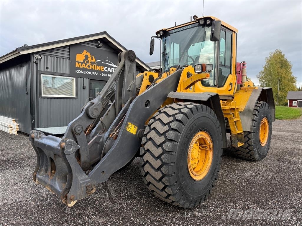 Volvo L120F Radlader
