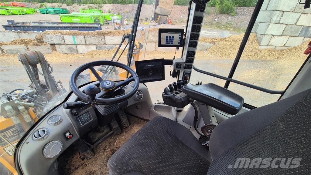 Volvo L120H Cargadoras sobre ruedas