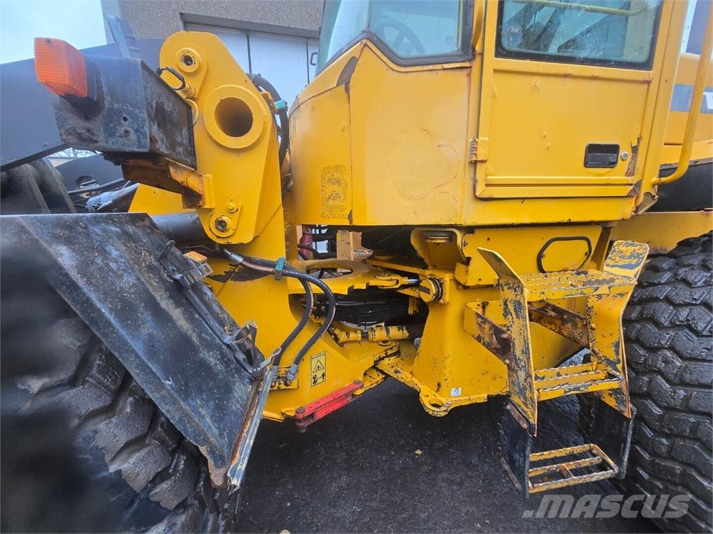 Volvo L70D 轮式装载机