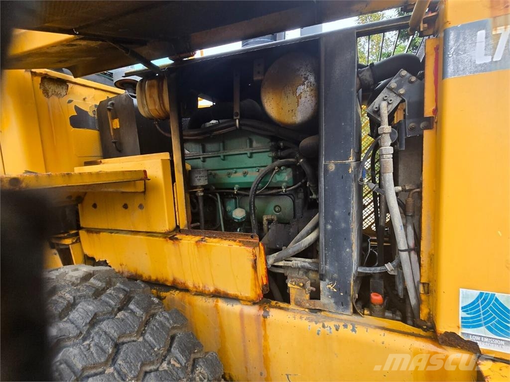Volvo L70D 轮式装载机