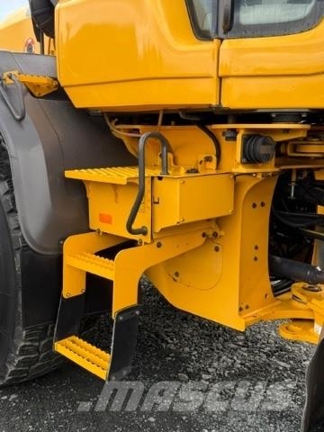 Volvo L90G لوادر بعجل