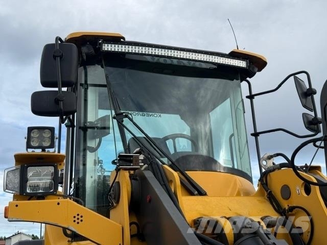 Volvo L90G لوادر بعجل