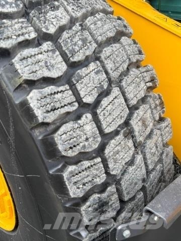Volvo L90G لوادر بعجل