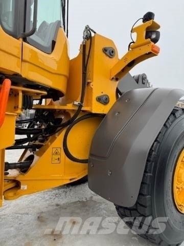 Volvo L90H LB 轮式装载机