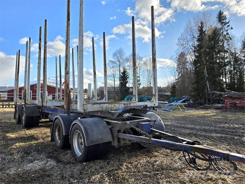Weckman 4-aks. Puuperävaunu Madera
