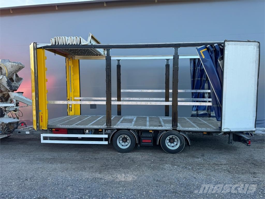 Wecon avoperävaunu Remolques de cama baja