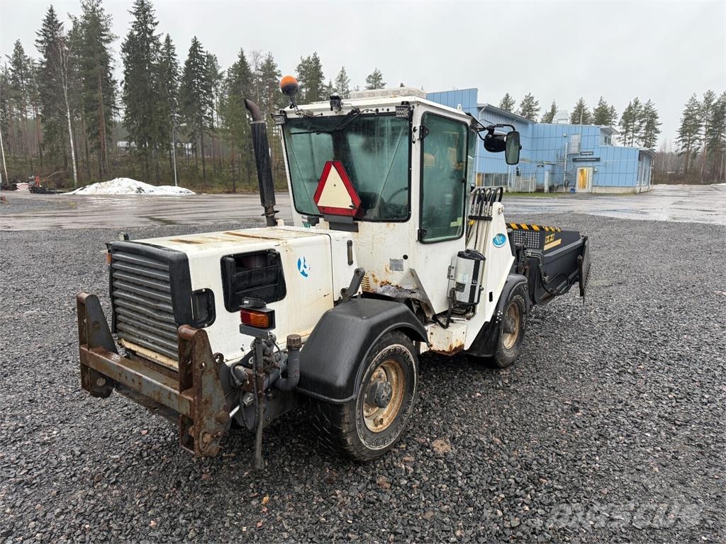 Wille 455B Komunālā tehnika- Citi