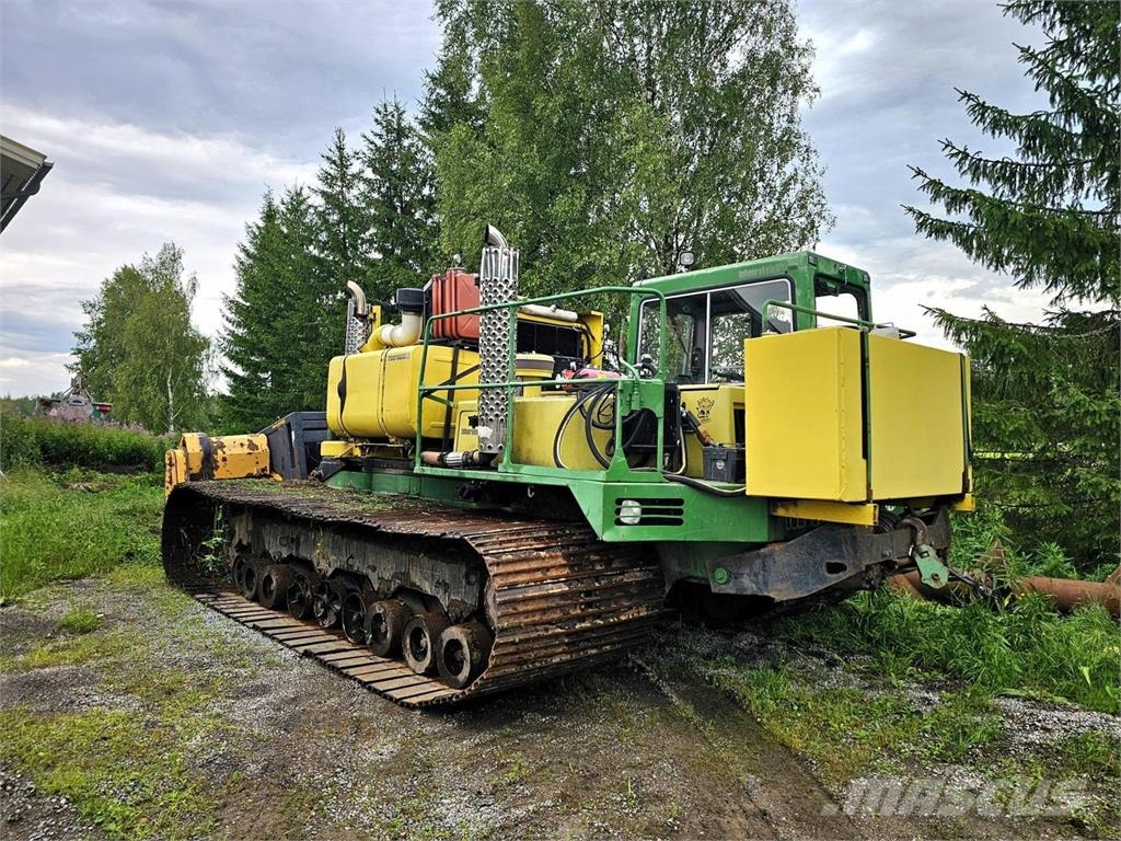 Yanmar C120R Pellonraivauskone/Meri Crushers MJF-143 Ostale poljoprivredne mašine