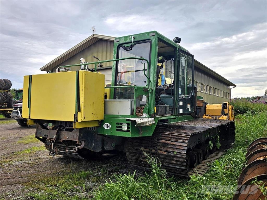 Yanmar C120R Pellonraivauskone/Meri Crushers MJF-143 Ostale poljoprivredne mašine