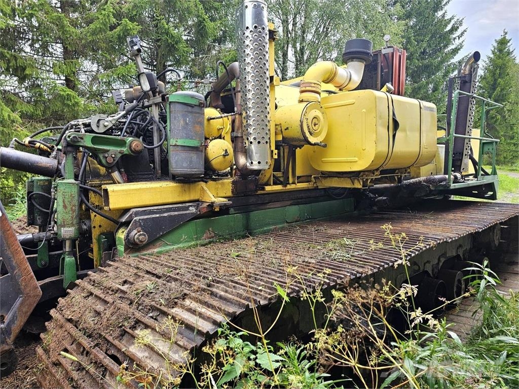 Yanmar C120R Pellonraivauskone/Meri Crushers MJF-143 Ostale poljoprivredne mašine
