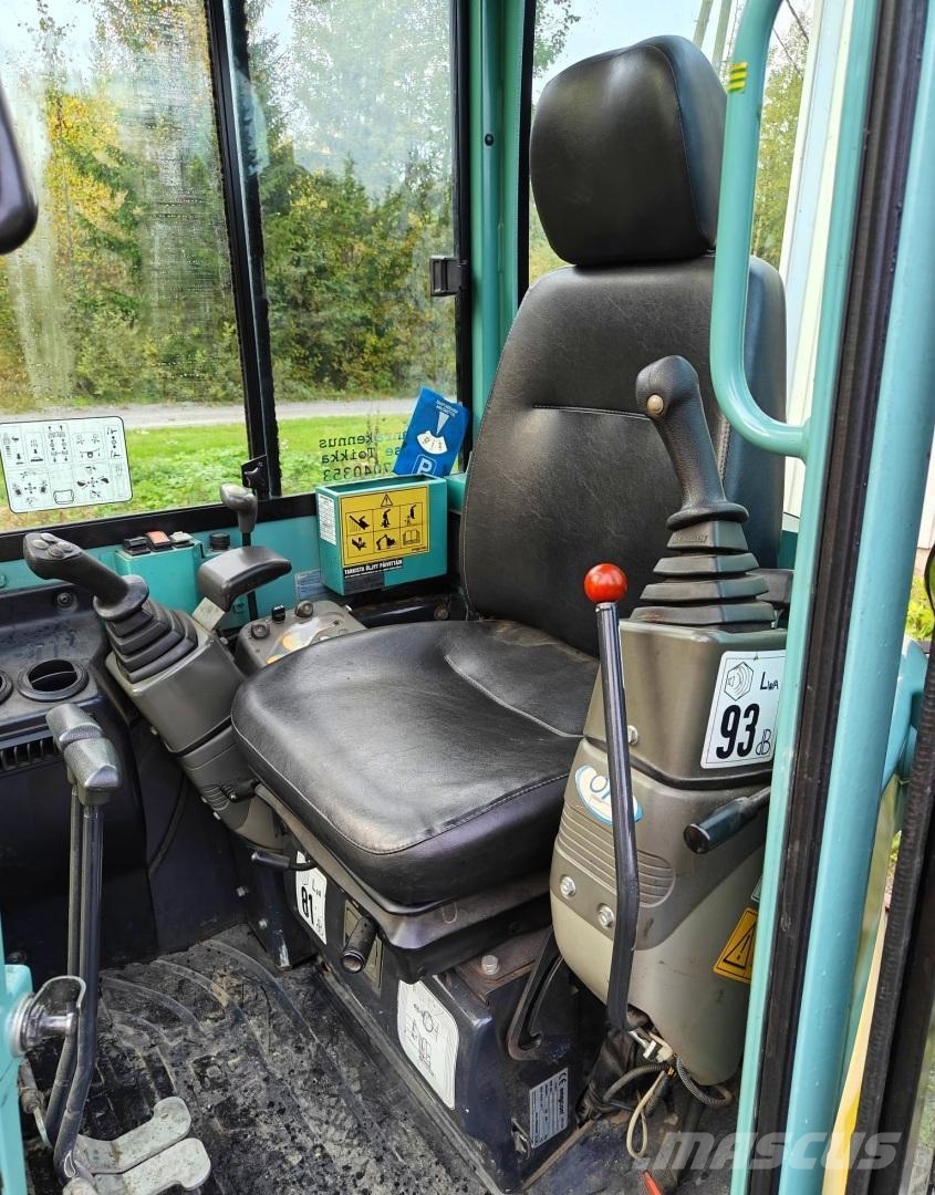 Yanmar VIO25-4, Engcon, 3 kauhaa حفارات صغيرة أقل من 7 طن (حفارات صغيرة)