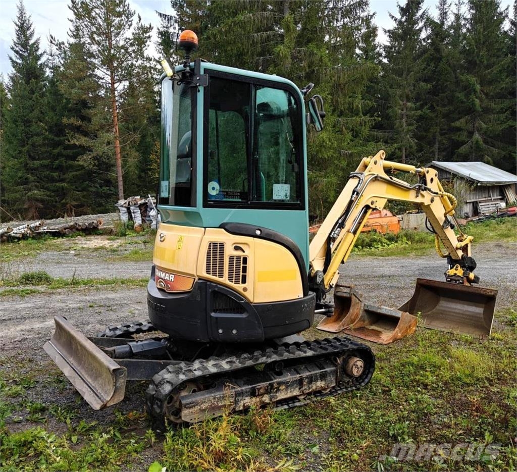 Yanmar VIO25-4, Engcon, 3 kauhaa حفارات صغيرة أقل من 7 طن (حفارات صغيرة)