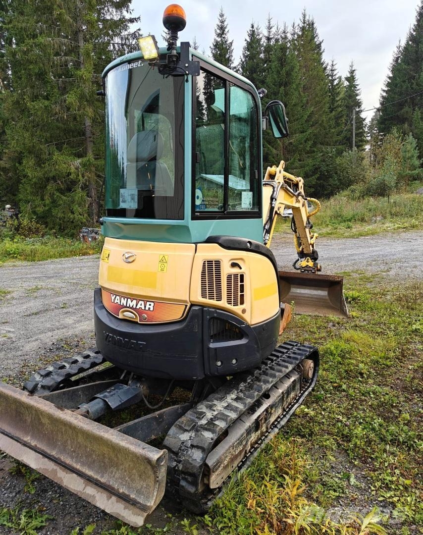 Yanmar VIO25-4, Engcon, 3 kauhaa حفارات صغيرة أقل من 7 طن (حفارات صغيرة)