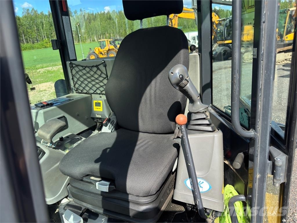 Yanmar VIO57-u MYYTY!! Mini kotrók < 7t