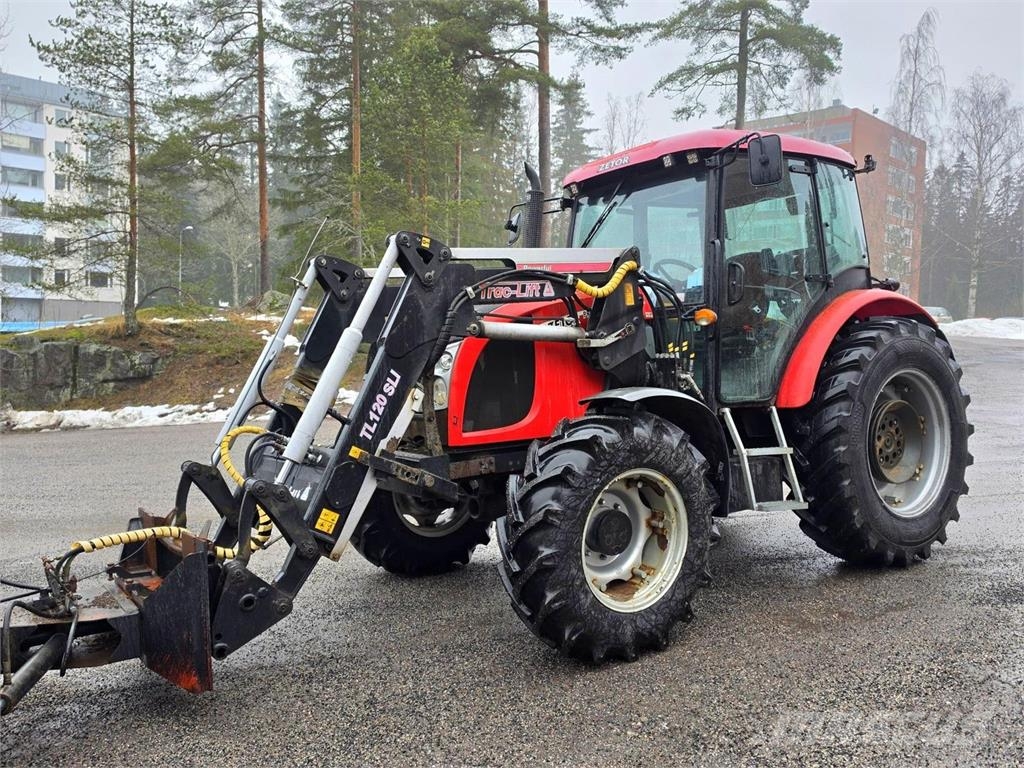 Zetor 65 PROXIMA, Etukuormaaja, Nivelaura, 2 kauhaa Τρακτέρ