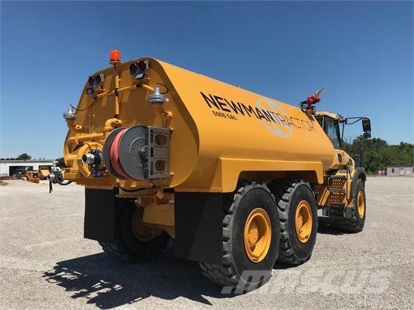 Bell B25E صهاريج مياه