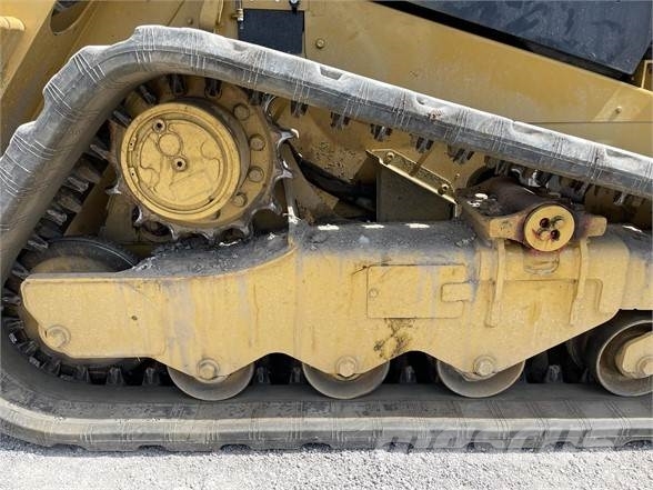 CAT 259D لوادر انزلاقية التوجيه