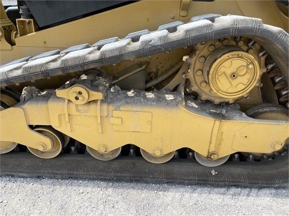 CAT 259D لوادر انزلاقية التوجيه