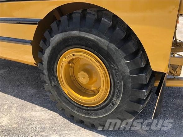 CAT 613C II Su tankerleri