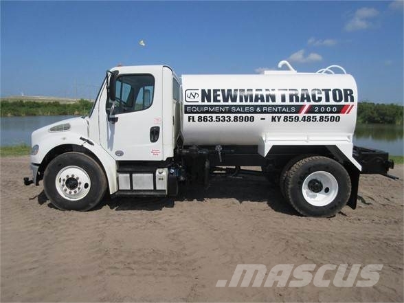 Freightliner BUSINESS CLASS M2 106 Auto-tanques